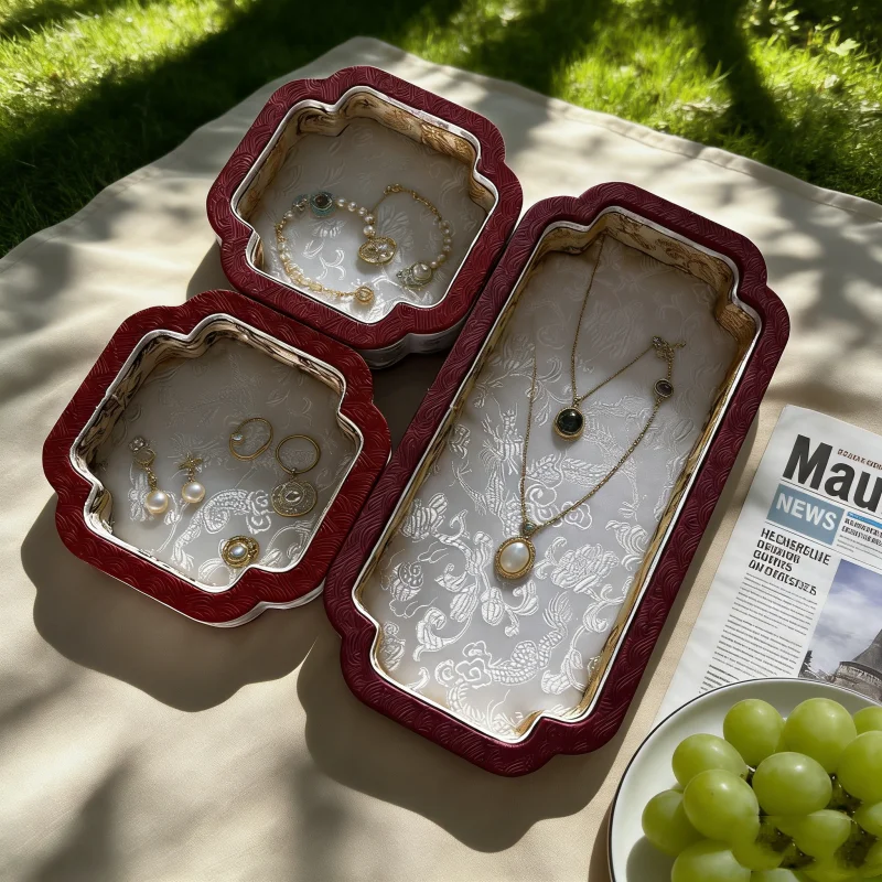 Luxury Court-Style Jewelry Display Box, Jade Velvet Tray, Dust-Proof Storage, Elegant Eid Ramadan Gift for Her