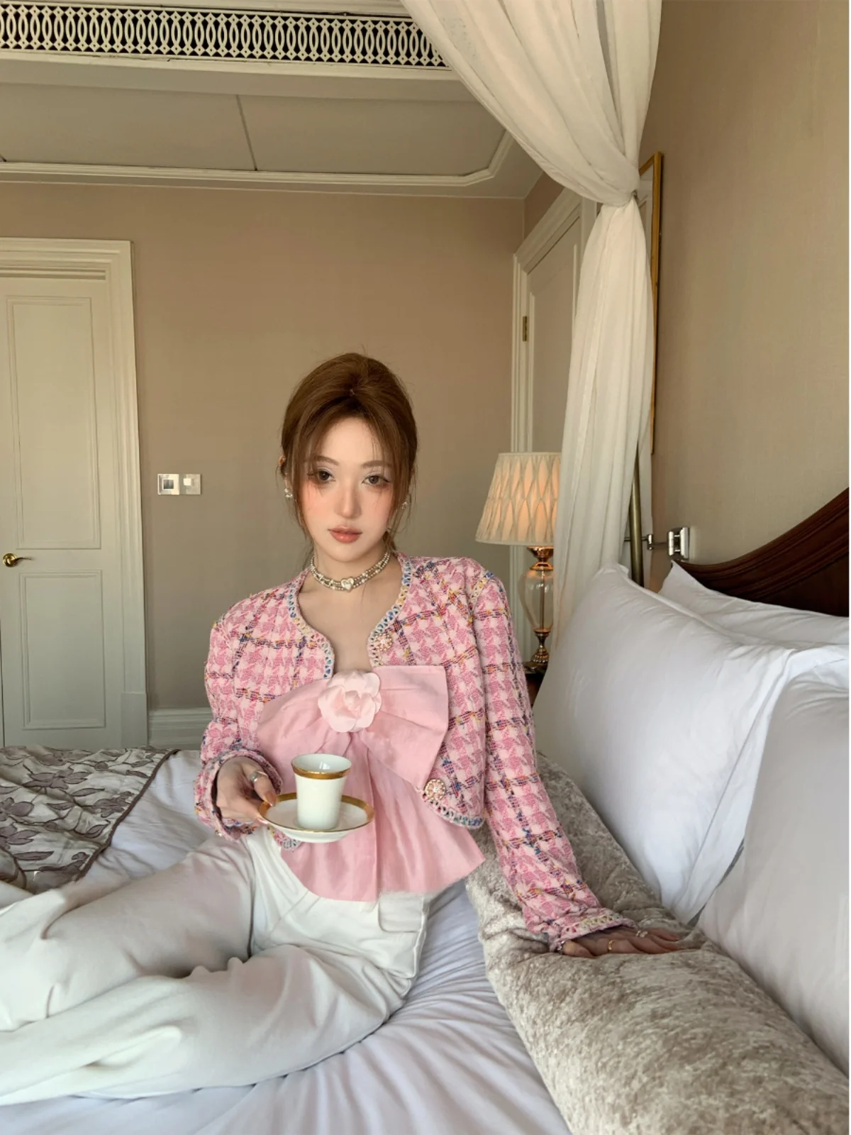 

Розовая свободная женская верхняя одежда в стиле французской моды, для повседневной носки, из шерстяной смесовой ткани, с круглым вырезом, на пуговицах