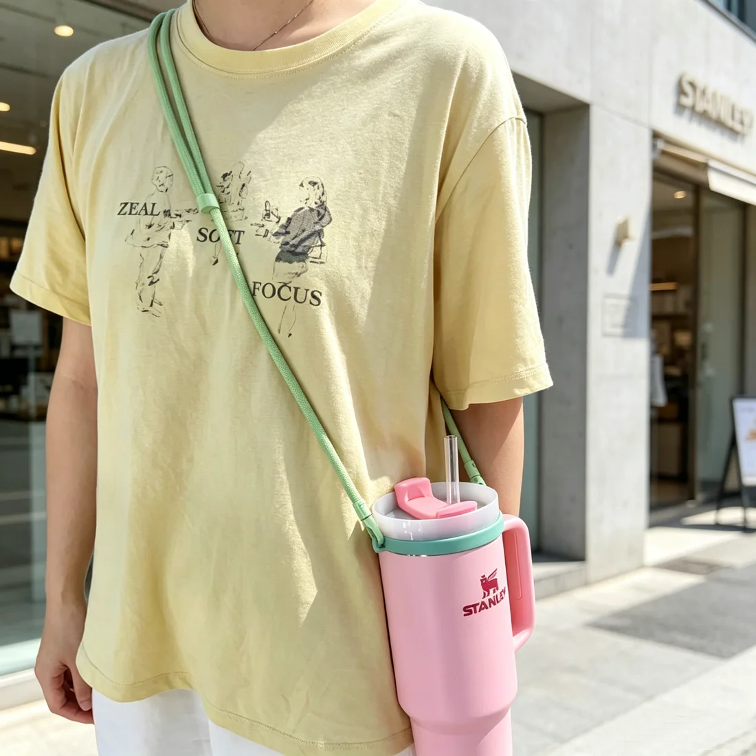1pcs Adjustable Crossbody Lanyard, Silicone Water Bottle Sling, Carrier, Holder with Strap, Fits Most 8-40oz Bottles Stanley Cup