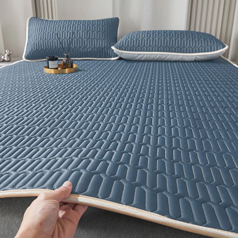 Nordic Summer Latex Ice Cooling Mat Set Thick Folding Air Conditioner Mattress Topper with Strap Solid Color Soft Bedding Sets - view 2