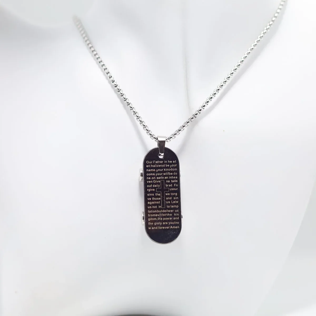 OFF THE WALL Slogan Skateboard Pendant Necklace Ladies Men Stainless Steel   Punk Jewelry Wholesale