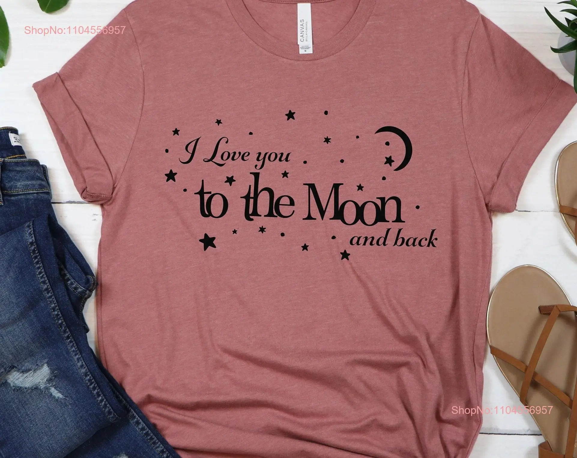 

Футболка «I Love You To The Moon And Back» вдохновляющая мама с V-образным вырезом на день Святого Валентина для ее женщин с длинными или короткими рукавами