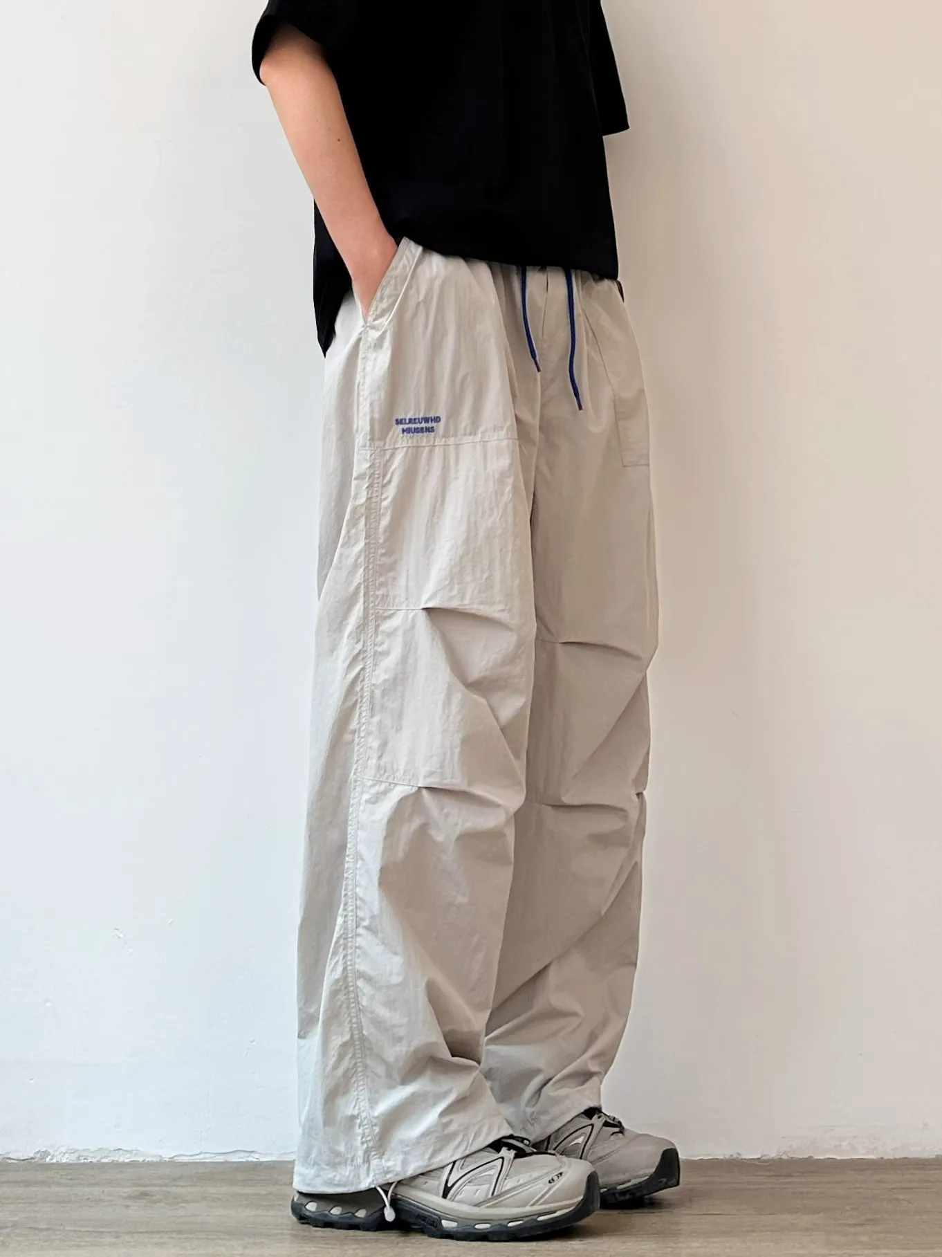 

Qui Dry Lightweight Summer Casual Straight Leg Work Trousers ex Loose Fit Breathable Sports Long Pants Outdoor Gear