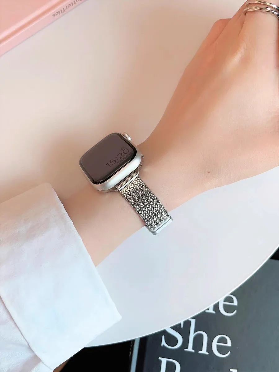 Bracciale magnetico in acciaio inossidabile di moda per cinturino Apple Watch serie 8/7/6/10/9 40mm 41mm 38mm 42mm 44mm 45mm 46mm cinturino