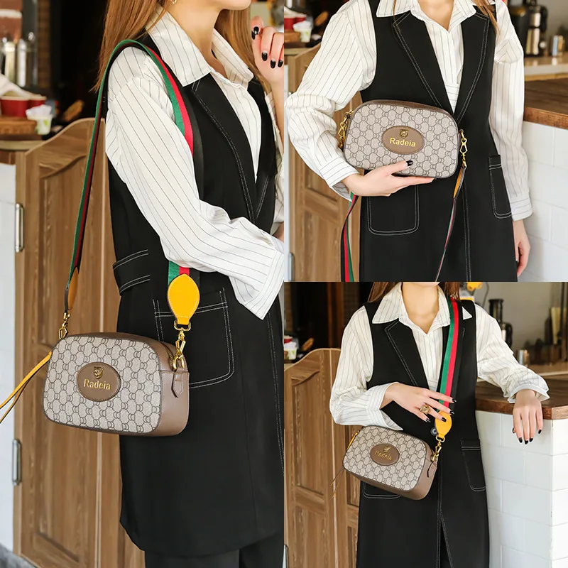 Retro Europa i Stany Zjednoczone Damska torba na ramię Crossbody Modna torba na ramię z nadrukiem Metalowa dekoracja z głową tygrysa