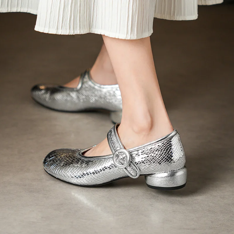 

Шикарные ботильоны со змеиным принтом металлик | Ручная работа из овчины с фирменным круглым носком