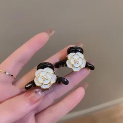 2 stks Mooie Kleine Camellia Vintage Haar Klauw Clips voor Vrouwen Meisjes Retro Haarspeld Hoofdband voor Haaraccessoires Hoofddeksels Ornament