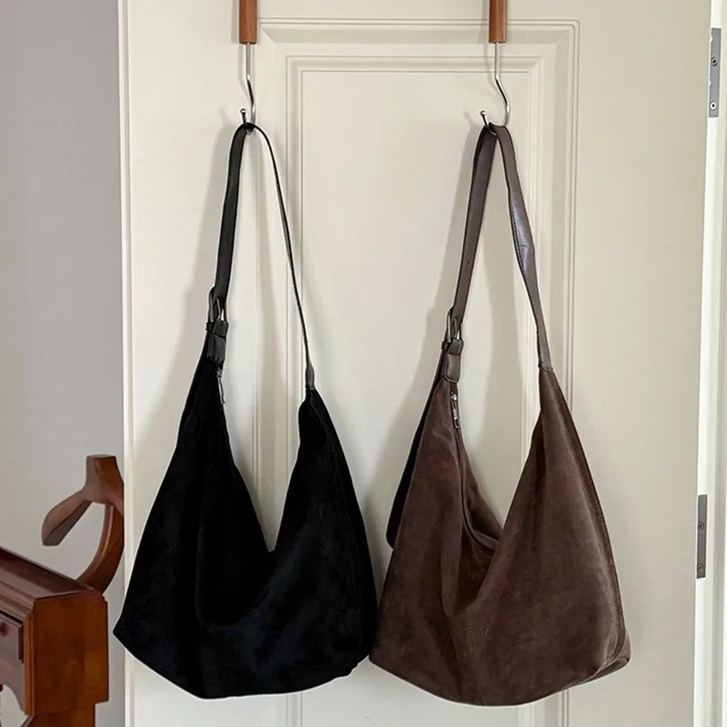 Retro Matte Large Women's Bag 2025 Autumn Winter New Premium Quality Single-Shoulder Commuting Tote Bag with Large Capacity