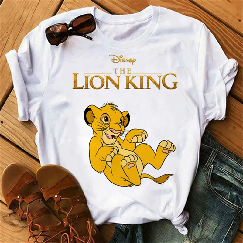เสื้อยืด Lion King ผู้ชายลายการ์ตูน Hakuna Matata Simba เสื้อยืดน่ารักสำหรับผู้หญิงเสื้อยืดฮาราจูกุตลกๆสำหรับเป็นของขวัญเสื้อคลุมสำหรับผู้หญิง