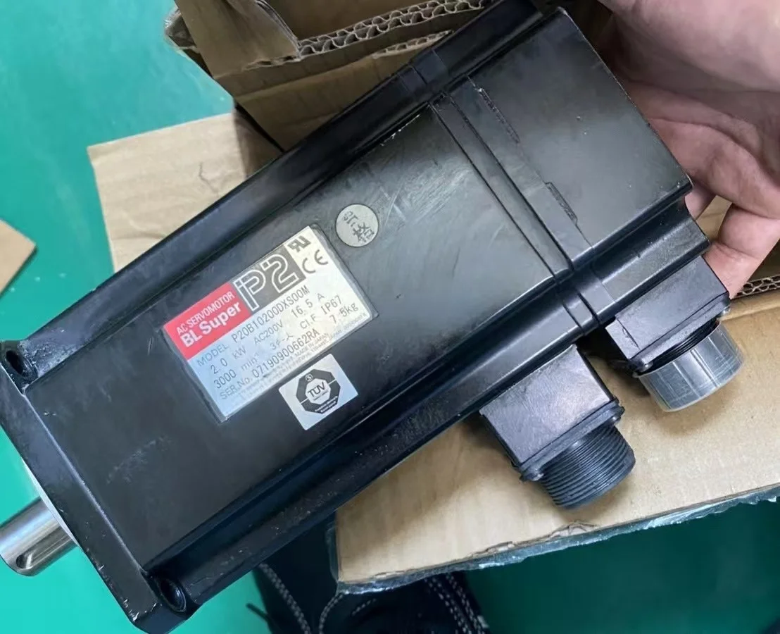 P20B10200DXS00M 99%New and original in box servo motor