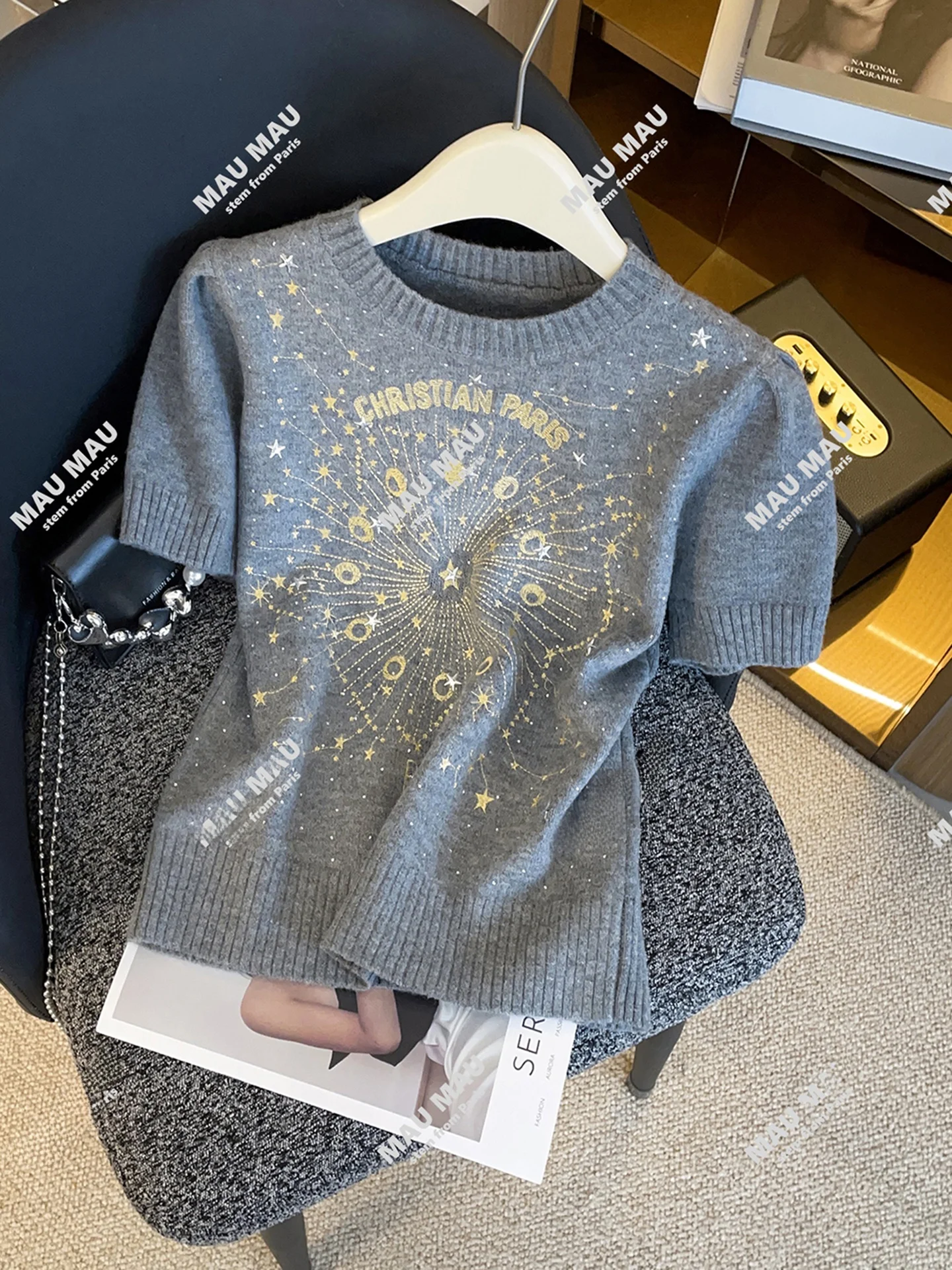 

Серый вязаный свитер с вышивкой, пуловер с круглым вырезом для женщин, высококачественный модный топ для повседневной носки, с коротким рукавом