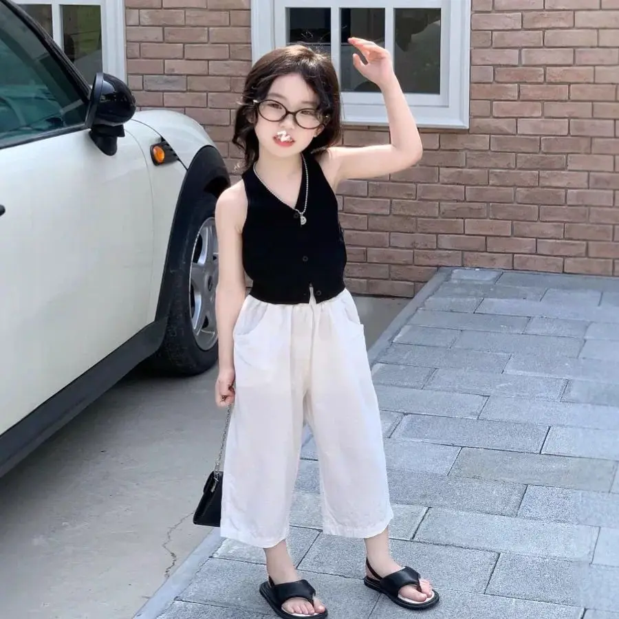 Girls Sleeveless Vest 25 Summer New V Neck Fashionable Top for Baby Girls High End Temperament Suspender
