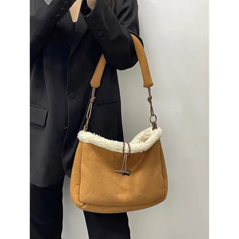 Lamb Wool Tote Bag Women\'s Autumn Winter Large Capacity Plush Shoulder Bag Fashion All-in-one Soft Underarm Faux Suede Handbag