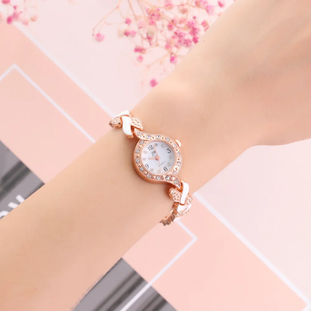 New Brand Bracelet Watches Women Luxury Crystal Dress Wristwatches Clock Women\'s Fashion Casual Quartz Watch Reloj Mujer Gfts