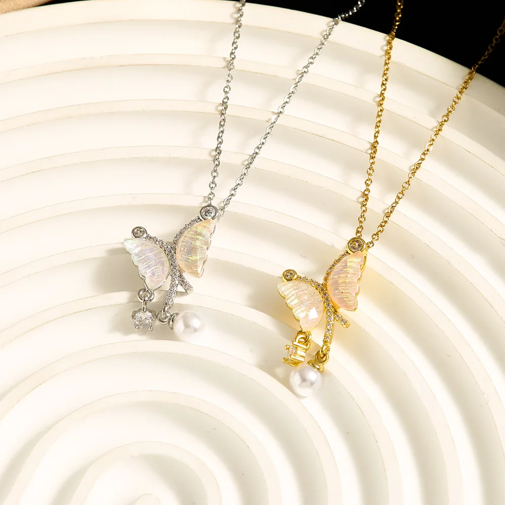 

Colorful dopamine asymmetrical butterfly necklace, women's fashionable new collarbone chain