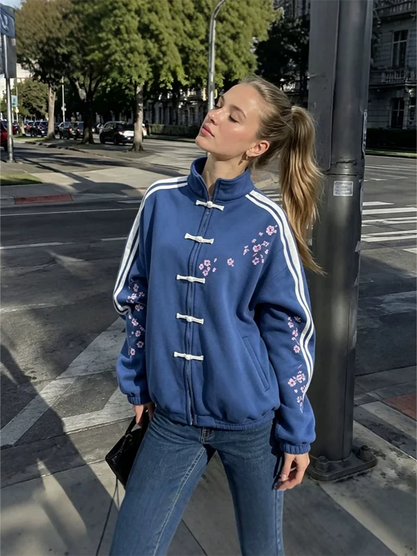 Damen-Sweatshirt mit Stehkragen und Reißverschluss, Kirschblüten-Stickerei, chinesische Knöpfe, Streetwear, lässige, lockere Passform, Jacke – Detail 9