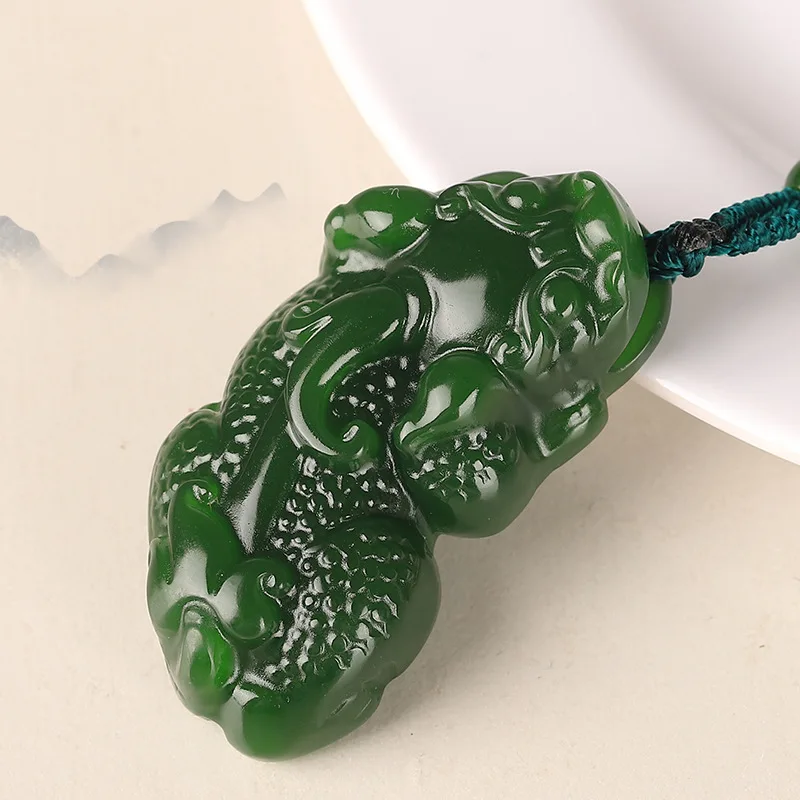 Spinach Green Jasper Pendant Popular Joker Pendant for Men and Women