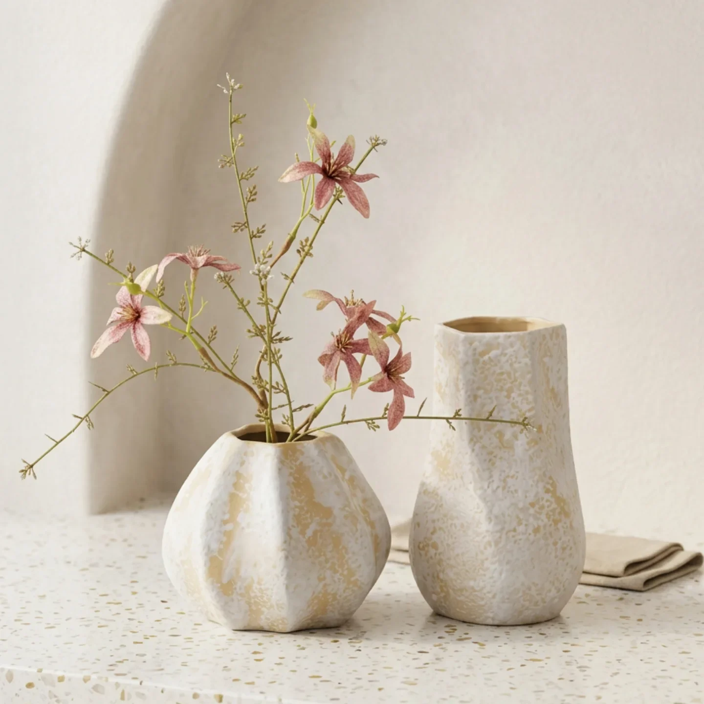 D27 Wabi-sabi Wind Retro White Ceramic Vase High-end Home Living Room Bed And Breakfast Desktop Flower Arrangement Decoration