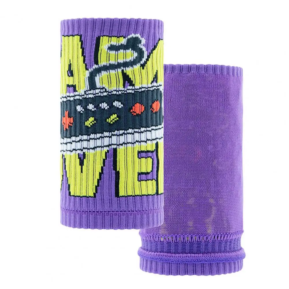 

1 Pair Wrist Protectors Comfortable Sports Bracers Breathable Useful Extensions Pressure Sports Wrist Covers for Training