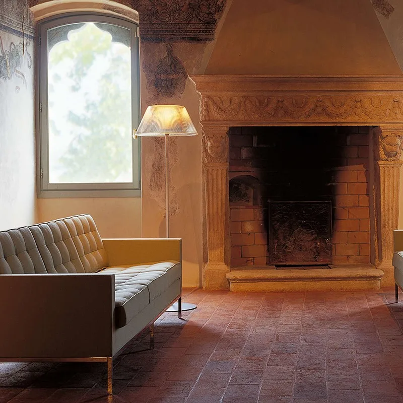 Stehlampe Moderne minimalistische Designer-Modellzimmer Wohnzimmer Studie vertikale Ecklampe