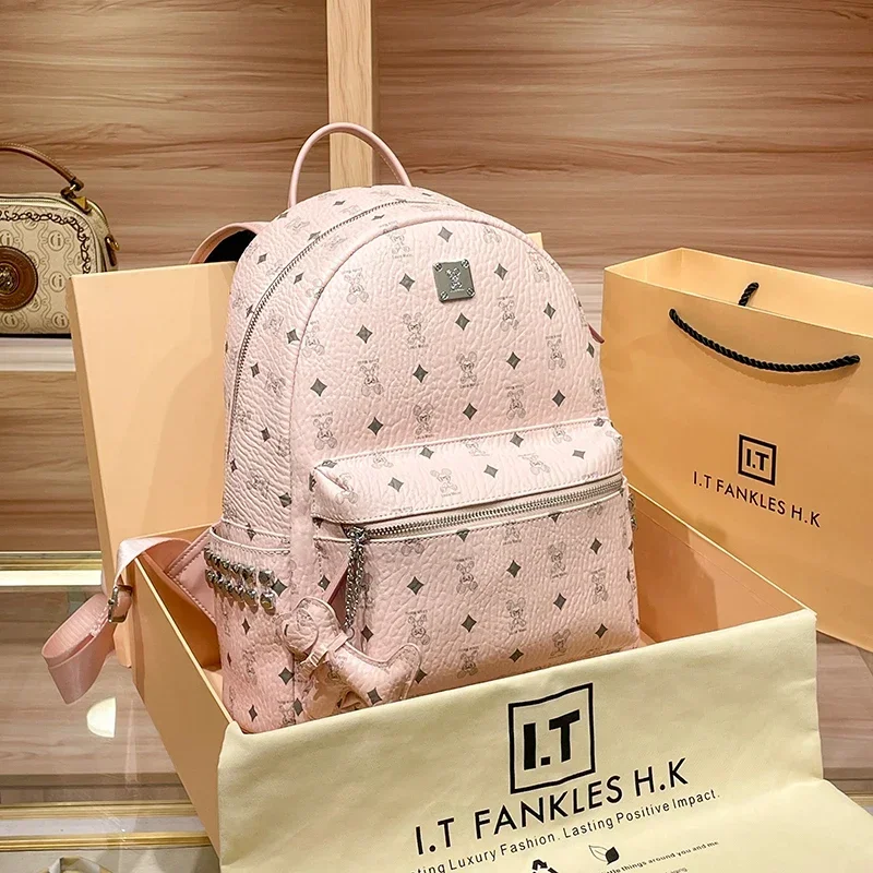 Sac à dos en cuir 2025, nouvelle mode printemps et été, niche haut de gamme rose, sac à dos de voyage de grande capacité