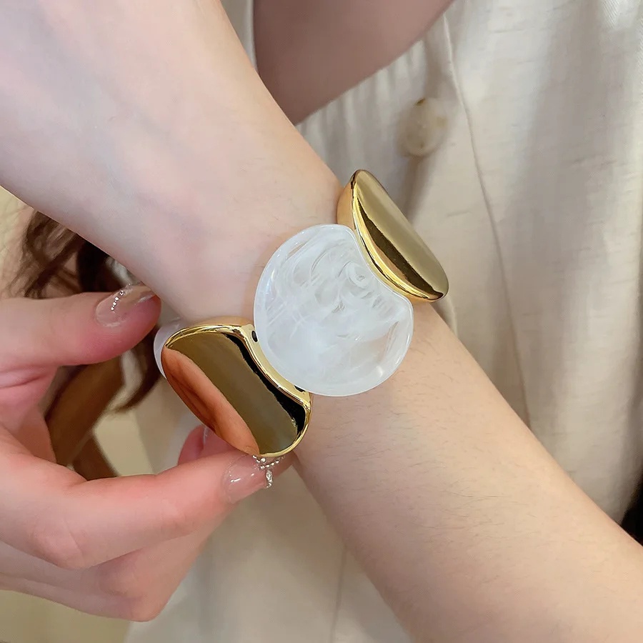 متعددة نمط جولة الربط مطاطا حبل الراتنج أساور للنساء Smuding خمر الاكريليك أساور شخصية مجوهرات الحفلات K1