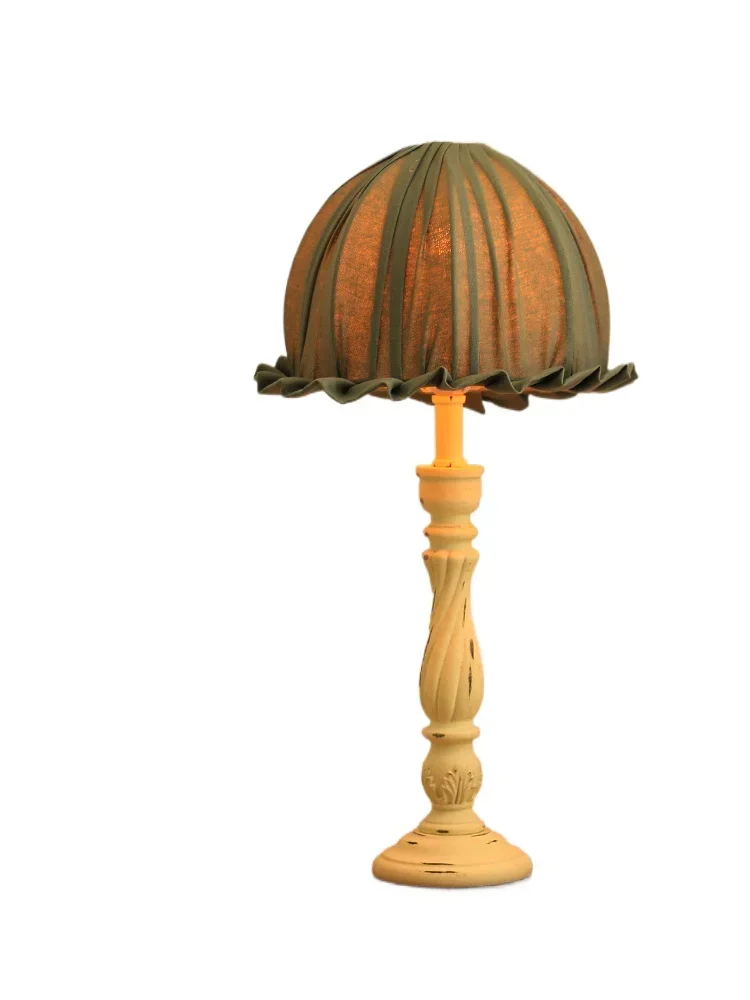 

American country retro solid wood old warm romantic bedside study bedroom fabric French desk lamp