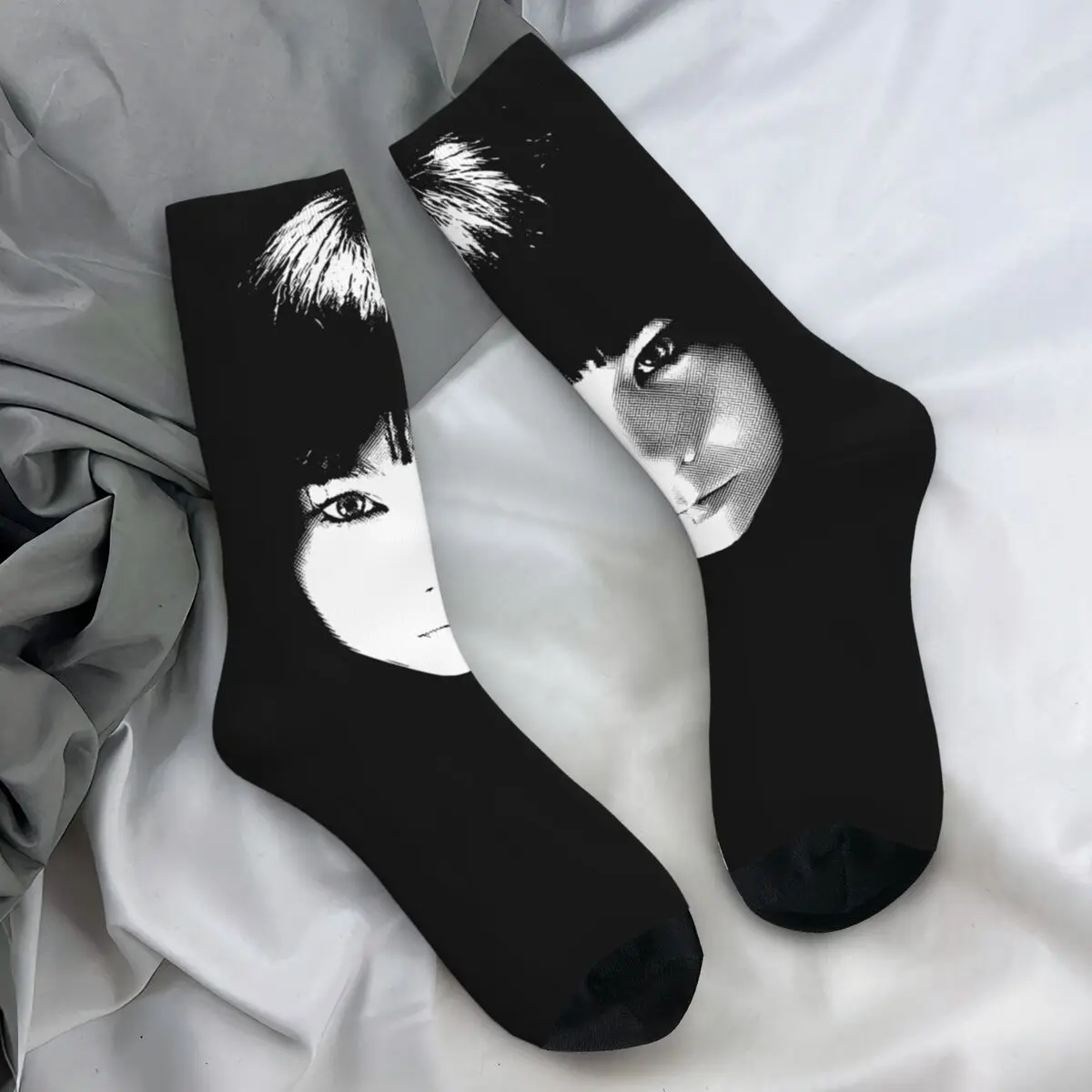 90s Electronic Pop Icon Bjork Music Socks Winter Stockings Kawaii Men Breathable Socks Pattern Climbing Non-Slip Socks