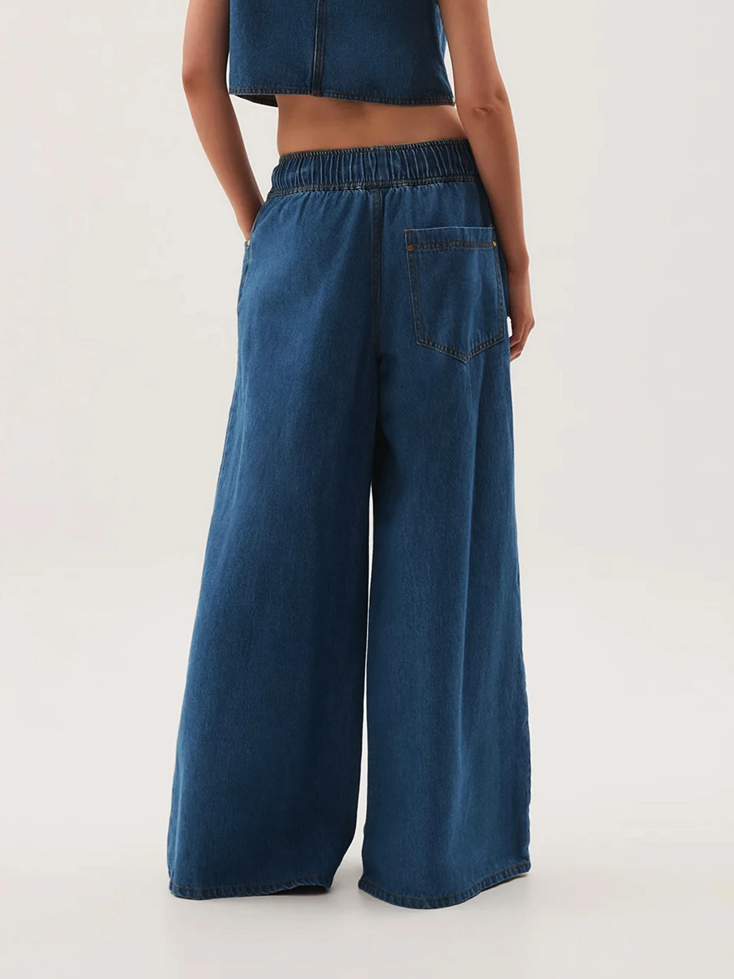 

Ladies Denim Trousers with Pockets Fashionable Chic Mid Rise Drawstring Wide Leg Jeans Casual Solid Color Pants