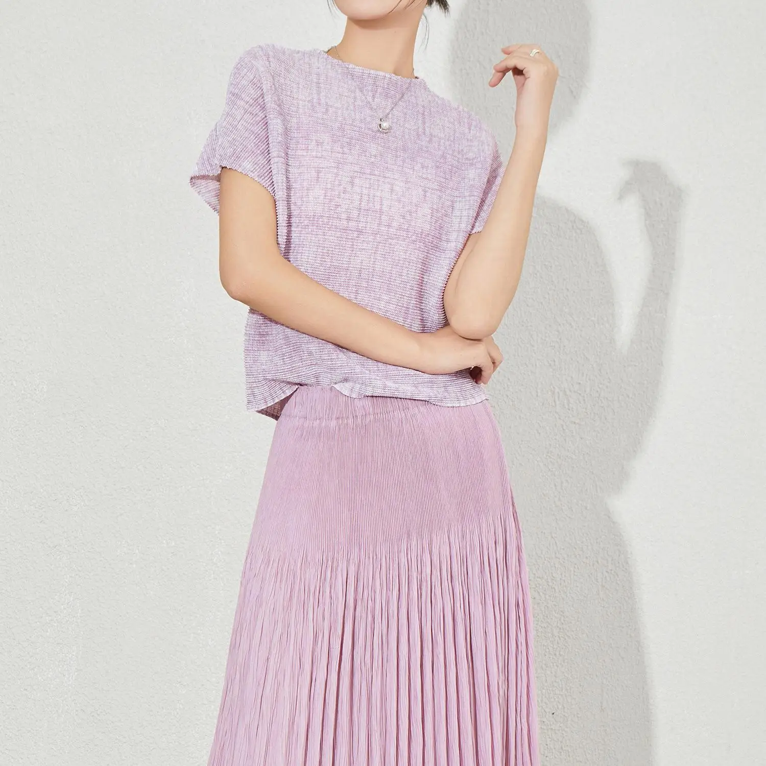 

Женская футболка Zhennan Oil Stall Sensation ort Sve Свободный крой из полиэстера с геометрическим принтом для поездок на работу, женский топ