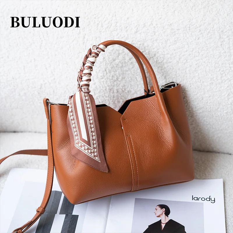 

Ladies leather designer handbag stylish and elegant style soft large capacity crossbody bags convenient commuting bag