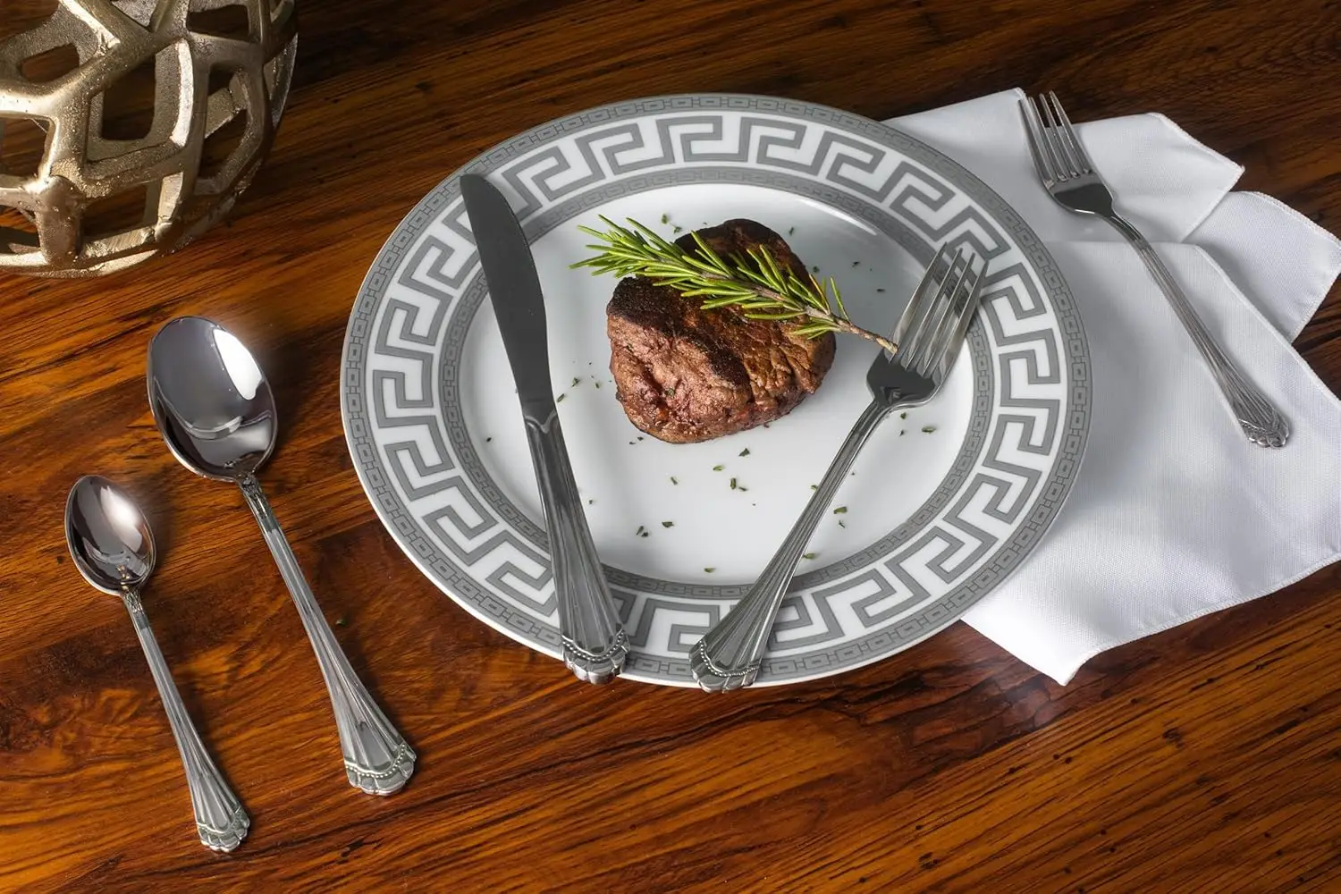 طقم أواني طعام فاخر مكون من 20 قطعة - خدمة لـ 4 أشخاص - تصميم حافة مفتاح يونانية فضية عتيقة - أطباق وأوعية سيراميك أنيقة - Cl