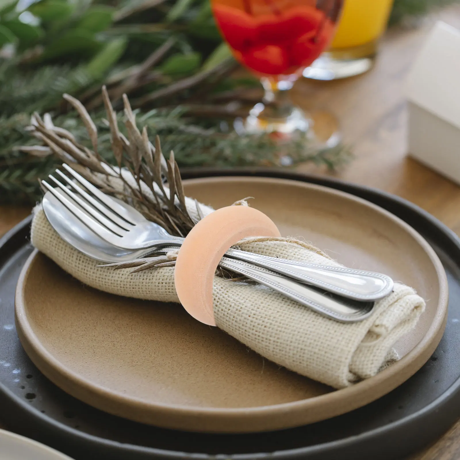 

20Pcs Rustic Wooden Napkin Rings Natural Texture Smooth Finish for Wedding Party Everyday Meals Home Decor Napkin Rings Bulk