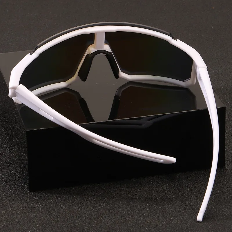 نظارات ركوب الدراجات العصرية كبيرة الحجم للنساء نظارات شمسية رياضية مضادة للأشعة فوق البنفسجية للرجال بتصميم علامة تجارية خارجية للحماية