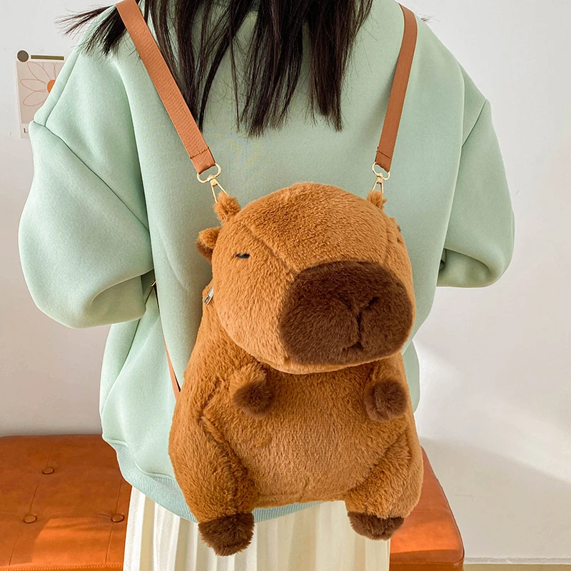 Mochila marrón de felpa para niñas, bolso cruzado de hombro suave, regalos para novia, Kawaii, Capybara, mochila pequeña de viaje