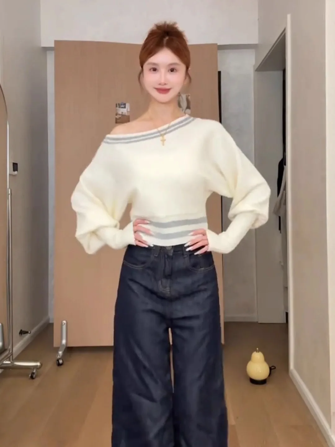 

Gentle Wind oulder Long Sve Женский свитер Осенний дизайн Цветной воротник Внутренняя одежда Base irt Повседневный пикантный ор Топ