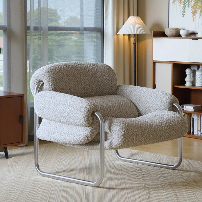 Medieval single sofa chair living room home fabric solid wood single chair club hotel with backrest net red Bauhaus