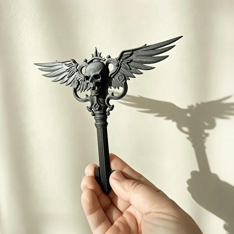Gothic Skull Key Figurine Retro Art Statue Niche Creative Ornament Desktop Decor for Home Bookshelf Atmosphere Decoration Gift