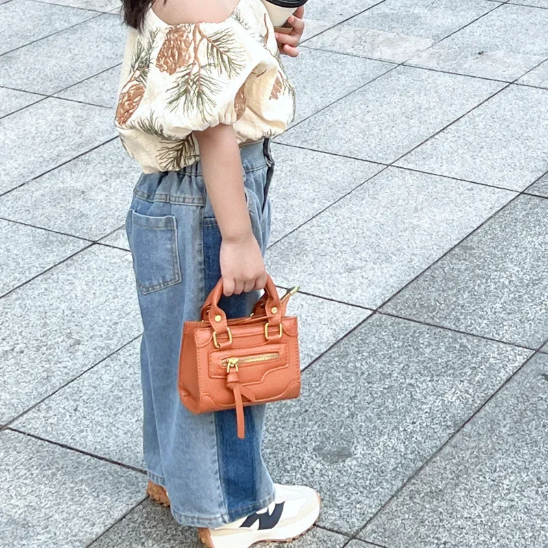 Autumn and Winter New Korean Version Mini Locomotive Small Square Bag Foreign Style Girls Concave Messenger Women's Bag