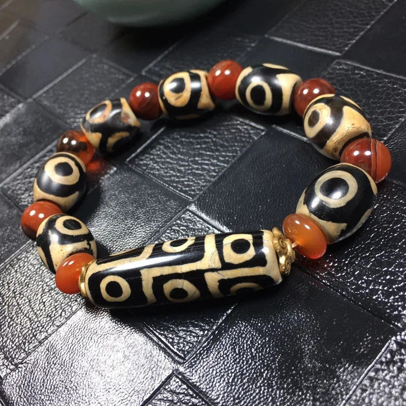 Boutique Leakage Collection Auction Tibetan Bucket Beads Agate Buddha Beads Nine Eyes Tianzhu Bracelet Fashion Tianzhu Agate