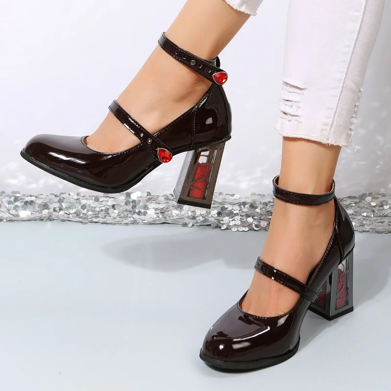 Sapatos Femininos de Salto Alt - Patent Leather Pump avaliação e preço