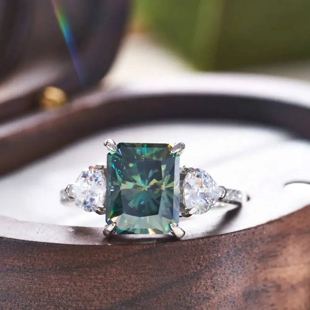 

BagueRingen Vintage 4 Carat Teal Raydean Cut Moissanite Sterling Silver Ring For Women With GRA Certificate