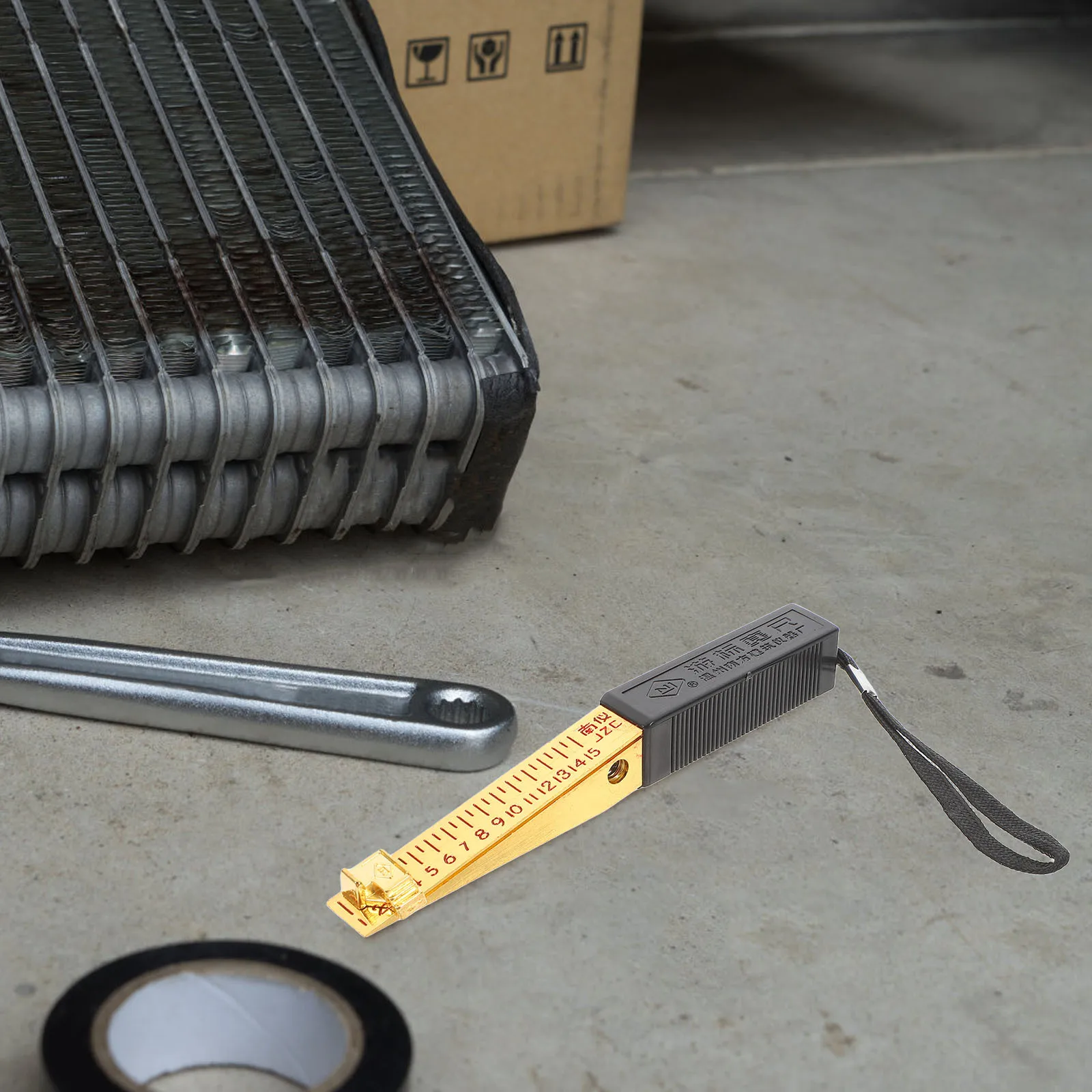 

Compact Wedge Feeler Gauge for Precise Gap Measurement House Engineering Flatness Inspection Tool Construction Site Use