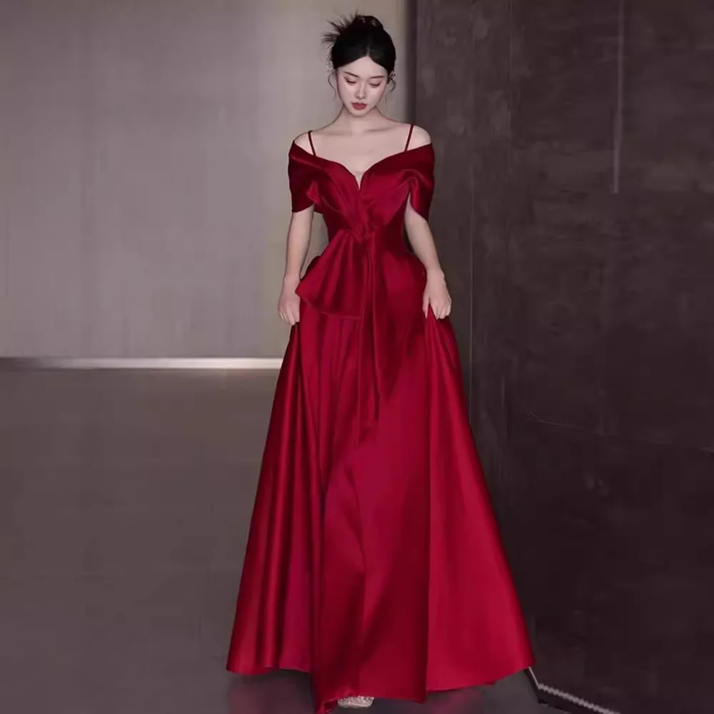 

Плюс размер бордовое атласное вечернее платье плиссированное платье сексуальное с открытыми плечами длиной до пола банкетное платье для выпускного вечера женское платье макси