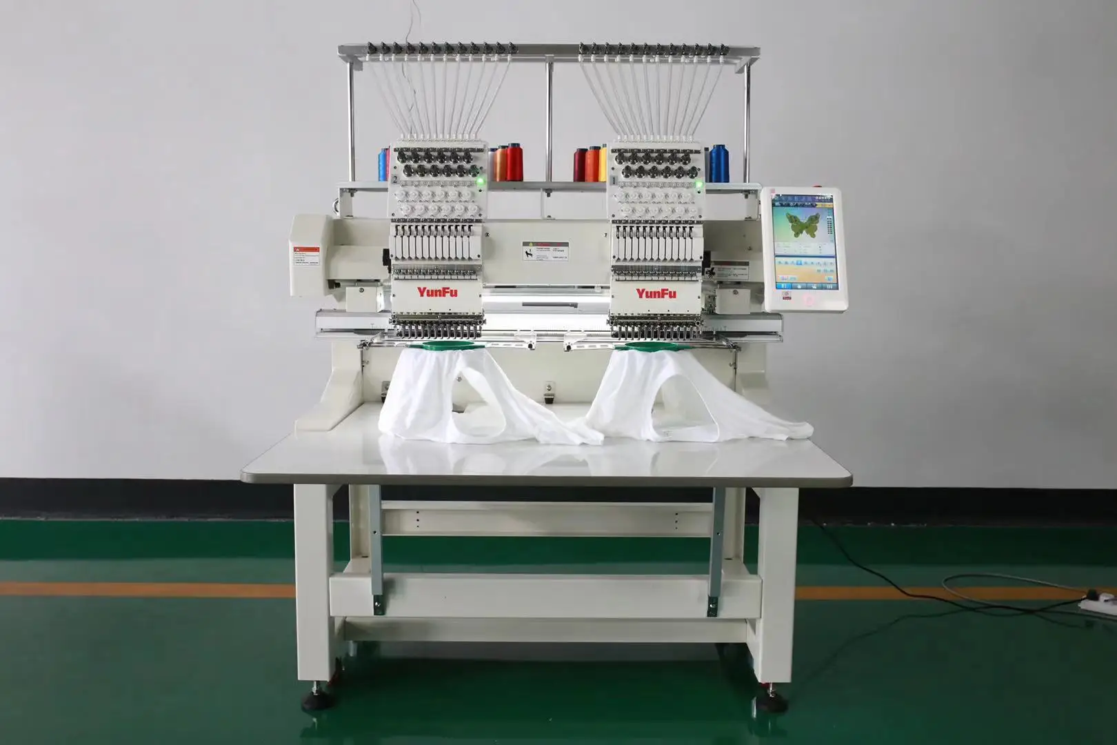 Yunfu 2 Heads High Quality Embroidery Machine for Cap, Tshirt, Finished Garment, Flat Embroidery