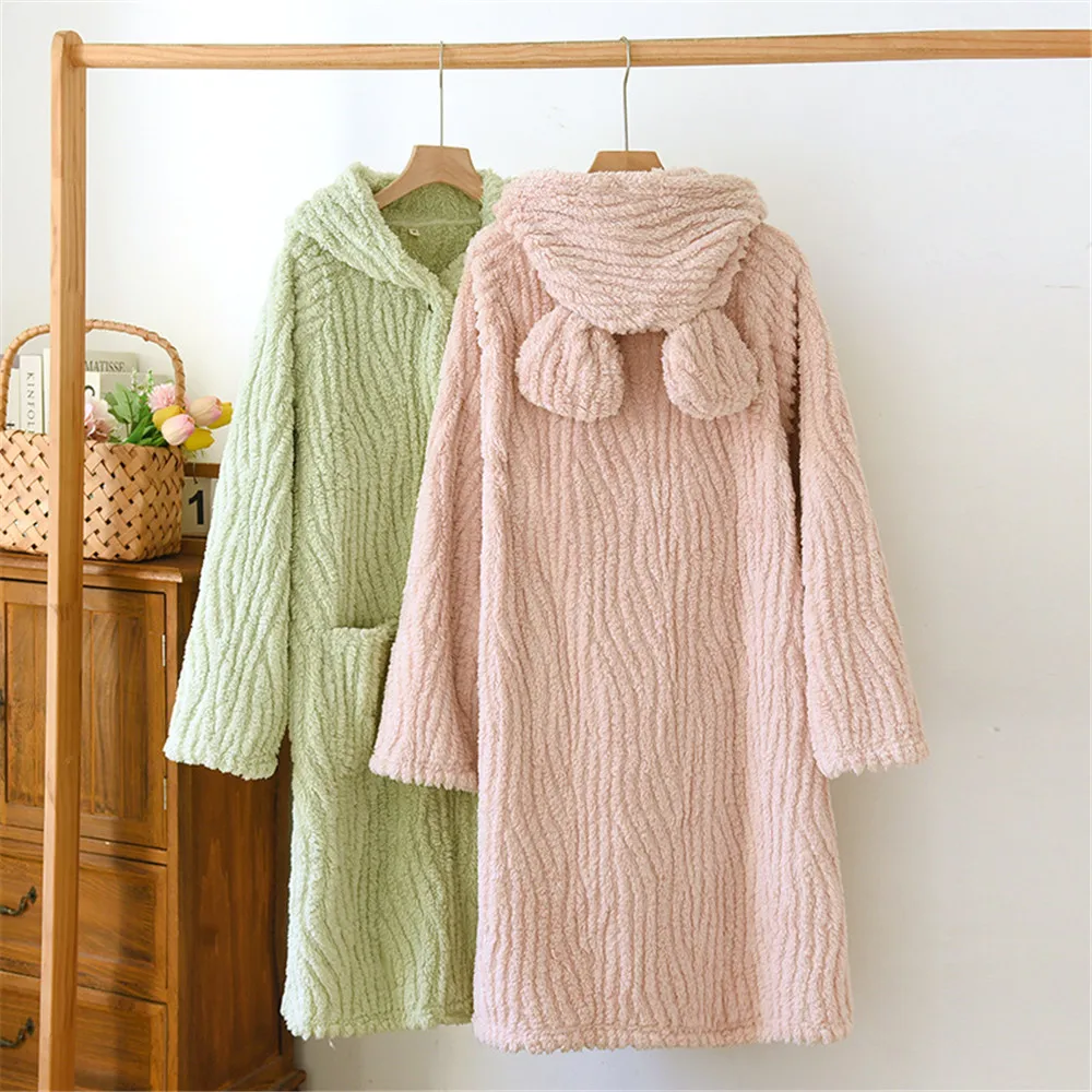 Autumn Winter Hooded Thick Bathrobe Women Coral Fleece Button Sleepwear Robe Female Dressing Gowns Loose Flannel Robes
