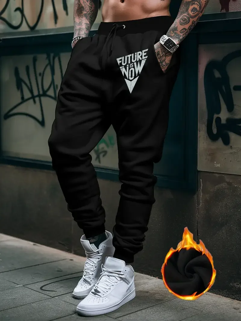

Мужские флисовые спортивные штаны «Future Is Now» с графическим принтом, повседневные бегуны, уличная одежда, зауженные брюки в стиле хип-хоп с карманами