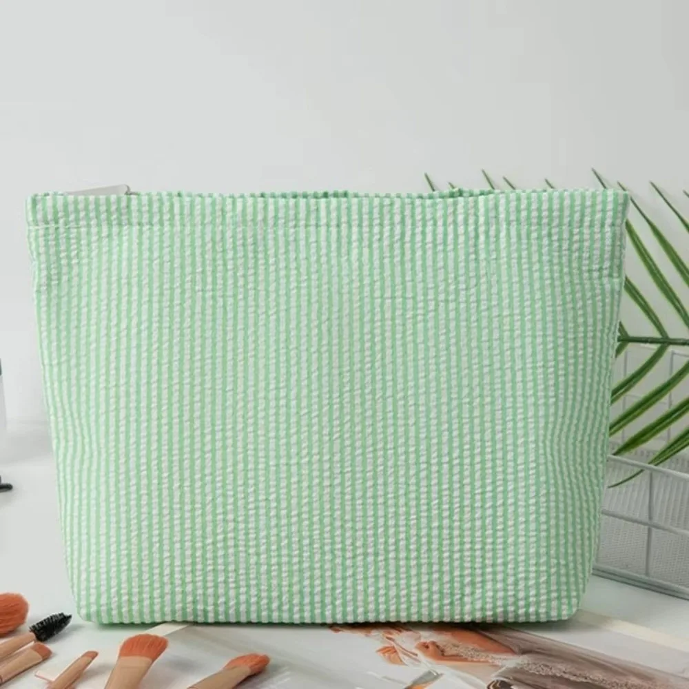 Fashion Bubble Gauze Makeup Bag Large Capacity Embroidered Striped Women Handbag Cosmetic Bag Makeip Pouch