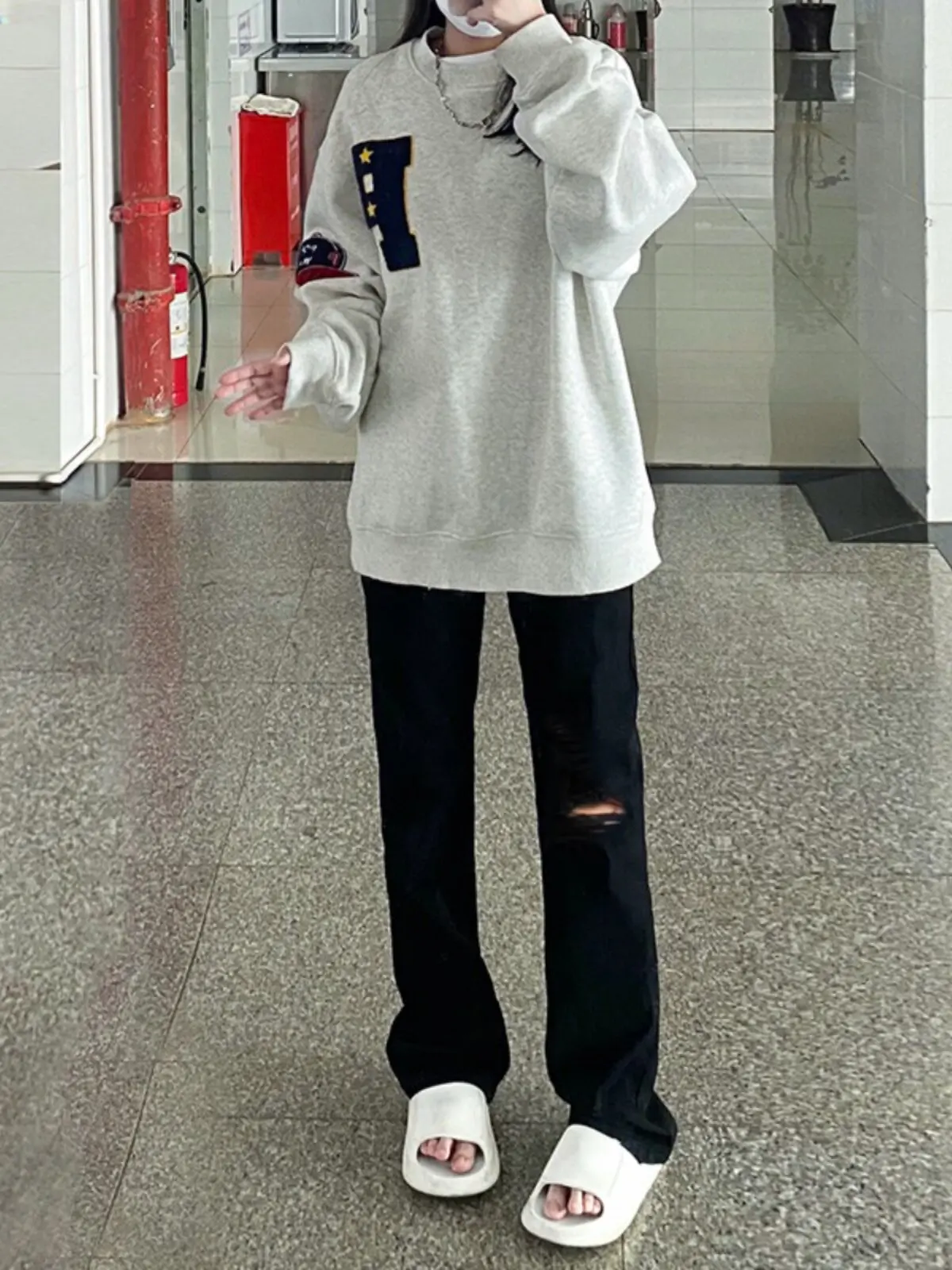 Black Men's Straight Leg Jeans Spring Summer New American Trend Brand Hole Punching Frayed Hem Micro Flared Straight Pants