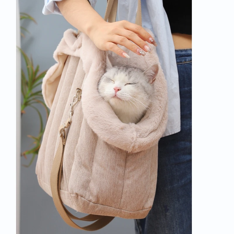 

Luxury Cat Carrier Small and Medium-sized Outing Dog Bags Warm Cat Handbag Anti Escape Pet Travel Bag for Dogs Cats Pet Supplies